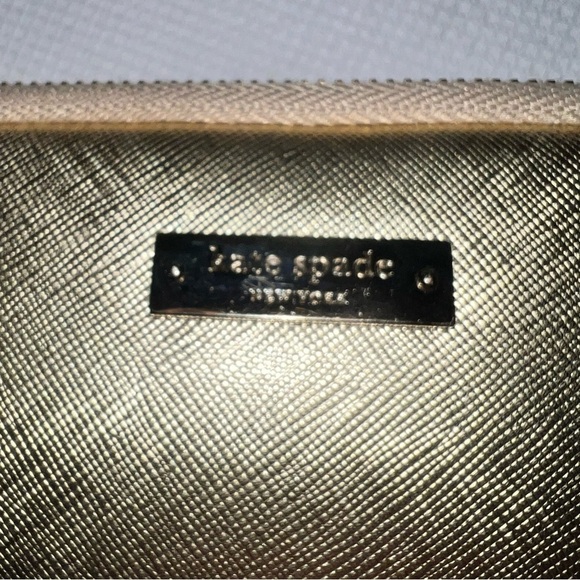 Kate Spade IPAD Cover​​​​ - Picture 2 of 13